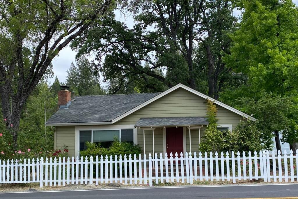 Vans Yosemite Garden Cottage Groveland Extérieur photo